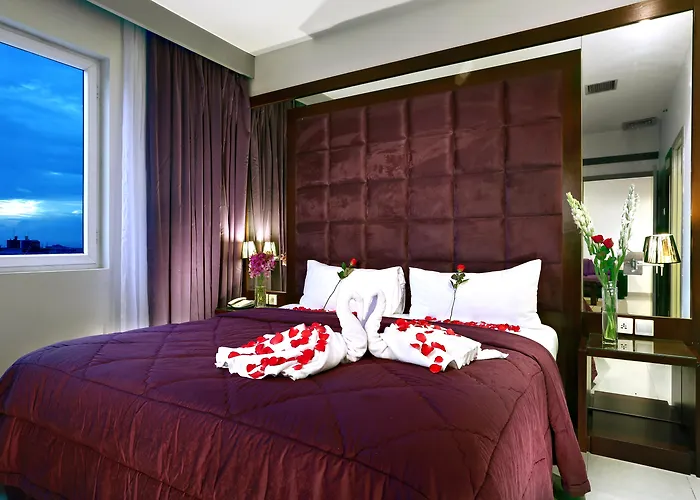 Royal Palm Hotel&Conference Center Cengkareng Jakarta